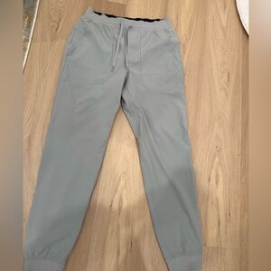 lululemon athletica Men's Light Gray Joggers